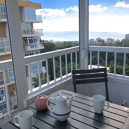 Sea View Apartment เบนัลมาเดนา ภายนอก รูปภาพ